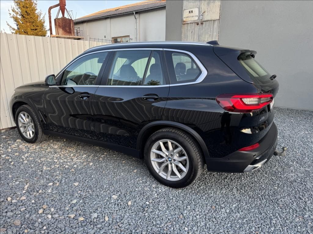 2021 BMW X5 - 10