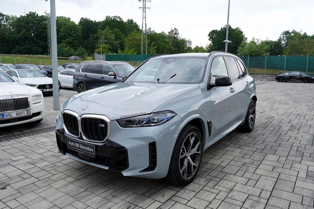 2024 BMW X5 - 2