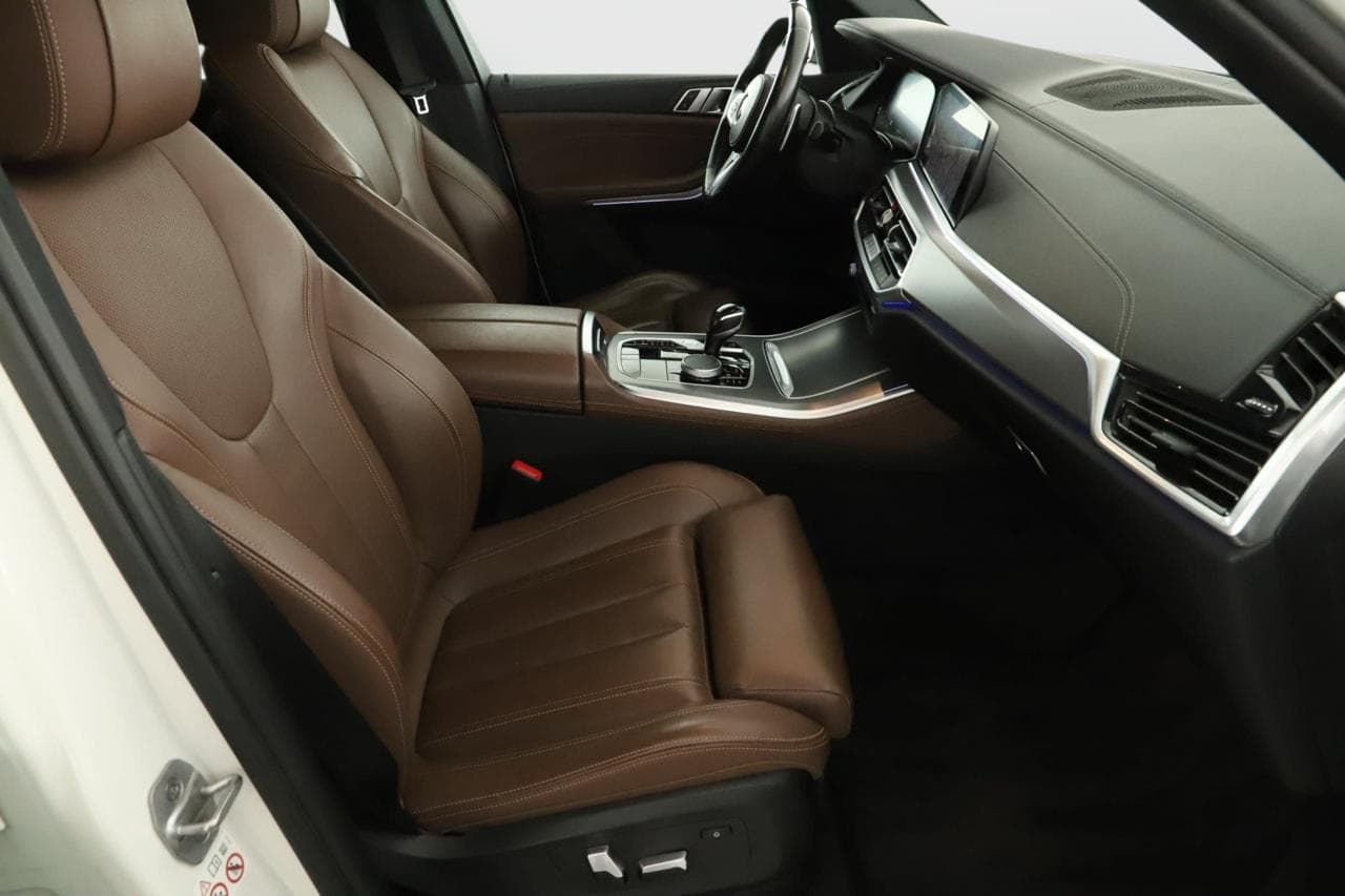 2021 BMW X5 - 10