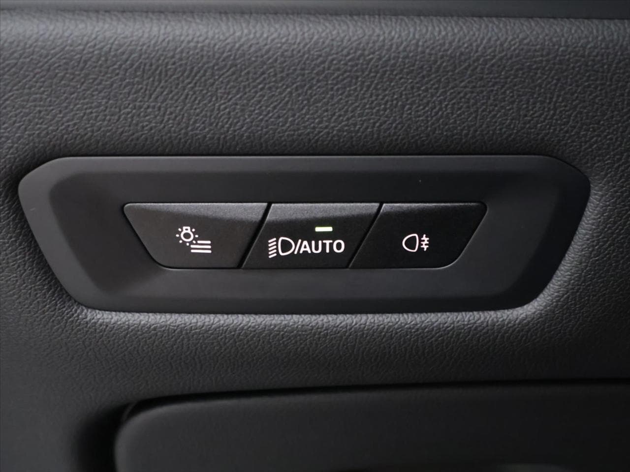 2024 BMW X5 - 33