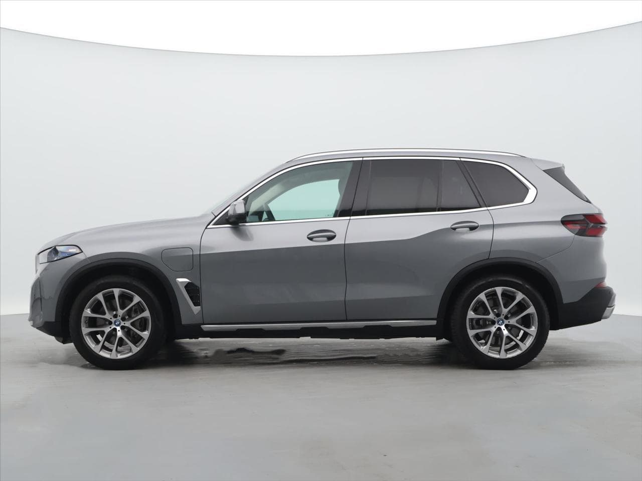 2024 BMW X5 - 7