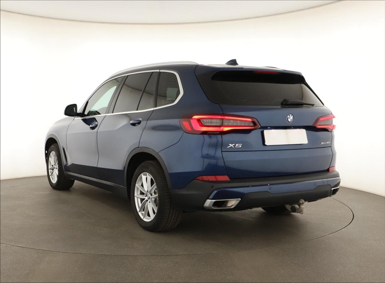 2022 BMW X5 - 7