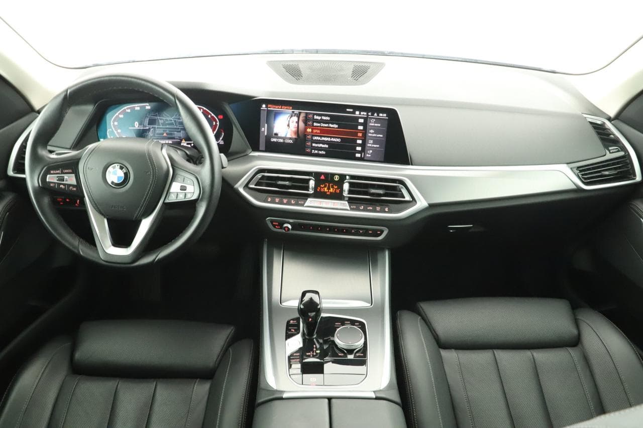 2022 BMW X5 - 15