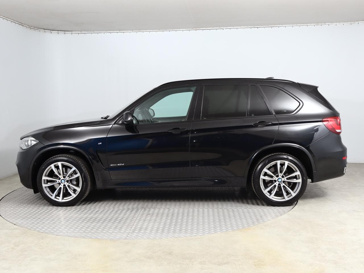 2017 BMW X5 - 4