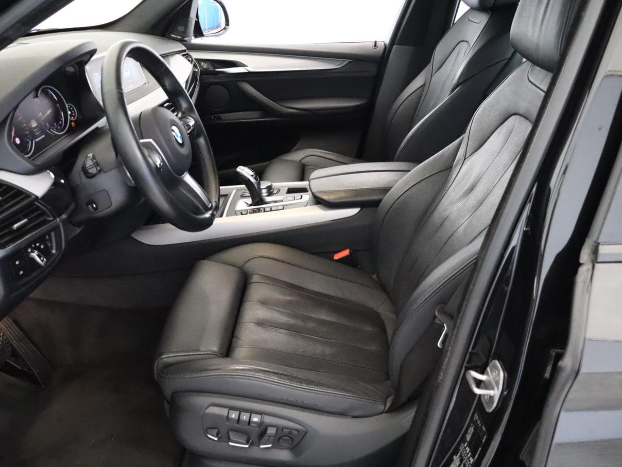 2017 BMW X5 - 21