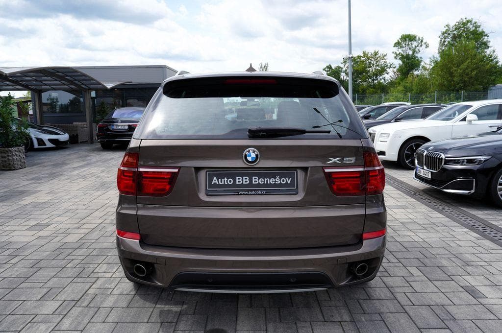 2011 BMW X5 - 5