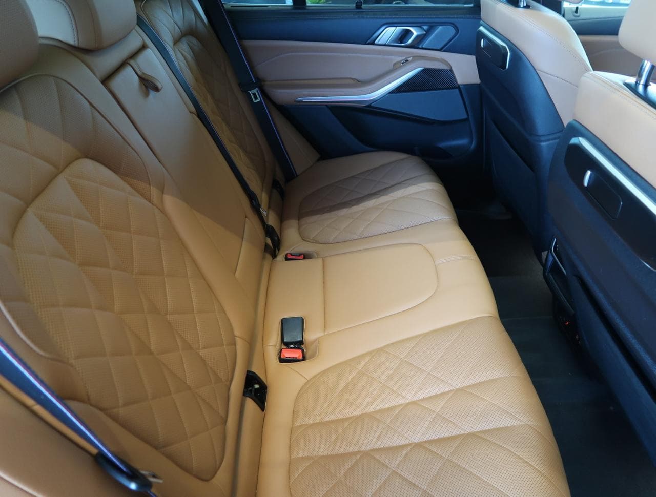 2023 BMW X5 - 24