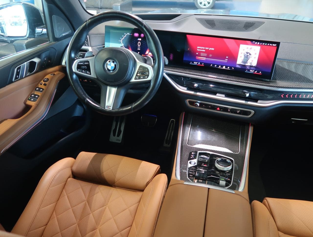 2023 BMW X5 - 16