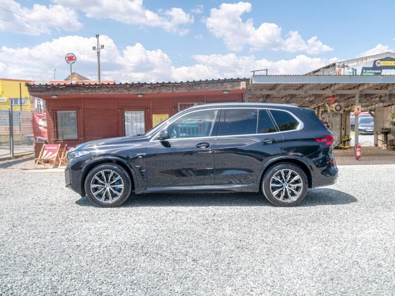 2023 BMW X5 - 8