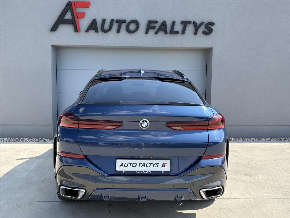2021 BMW X6 - 9