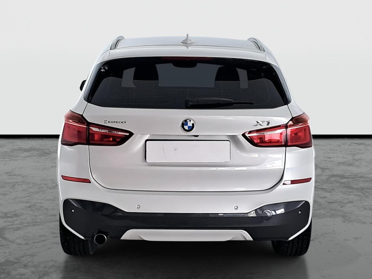2017 BMW X1 - 10