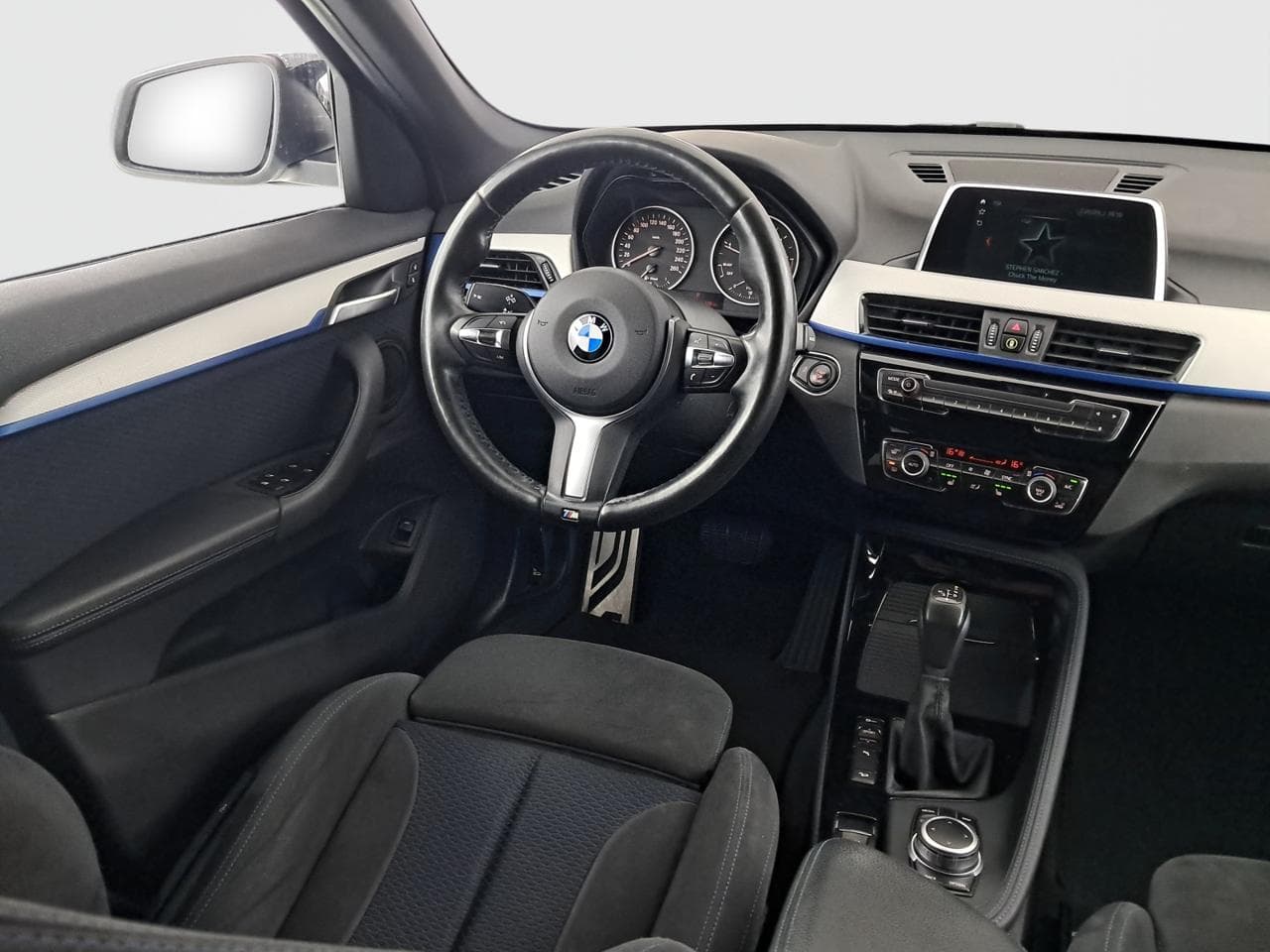 2017 BMW X1 - 14