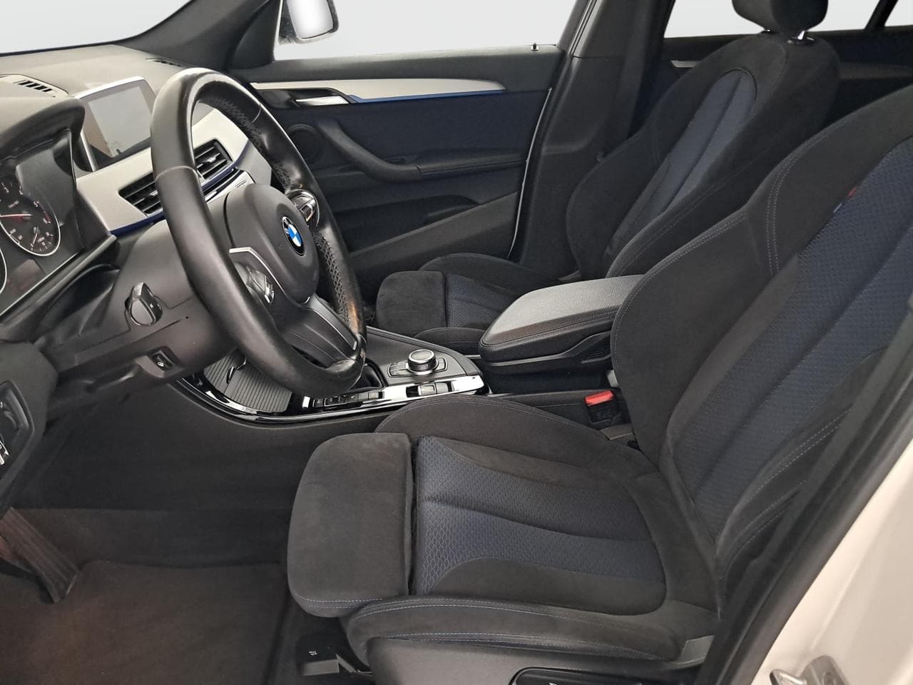 2017 BMW X1 - 22