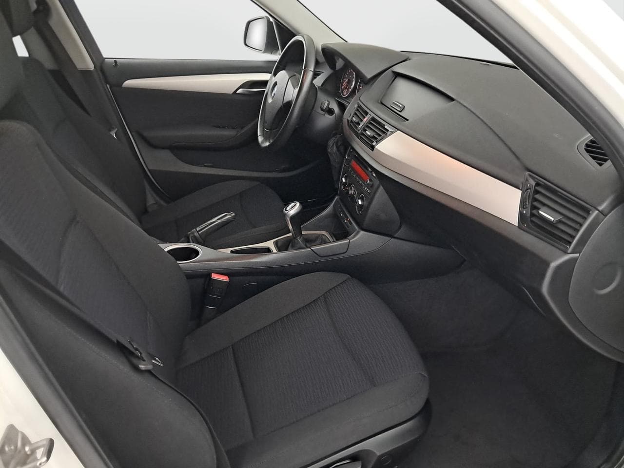 2014 BMW X1 - 12