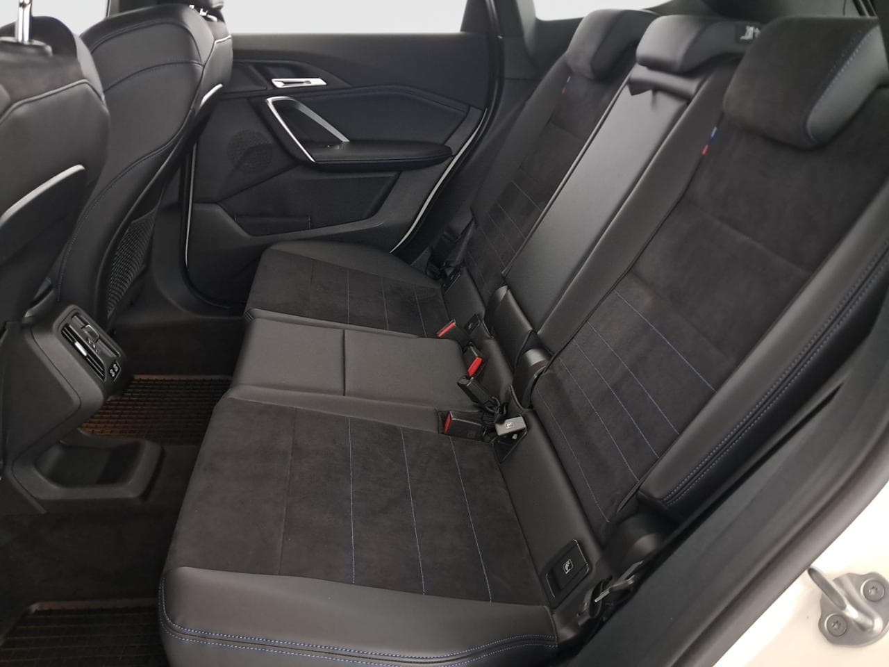 2024 BMW X1 - 15