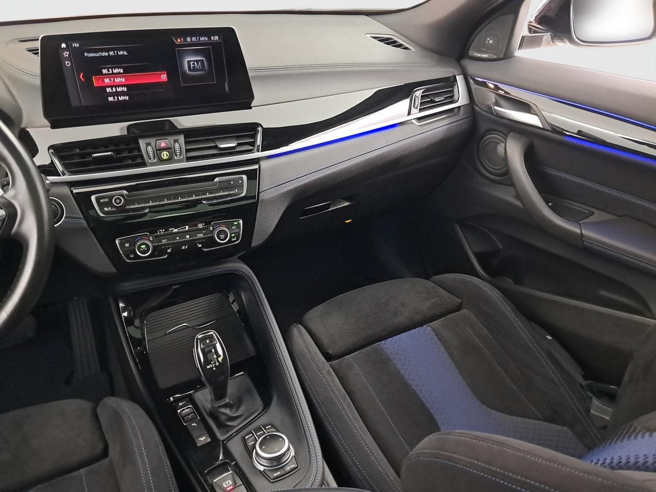 2021 BMW X2 - 11