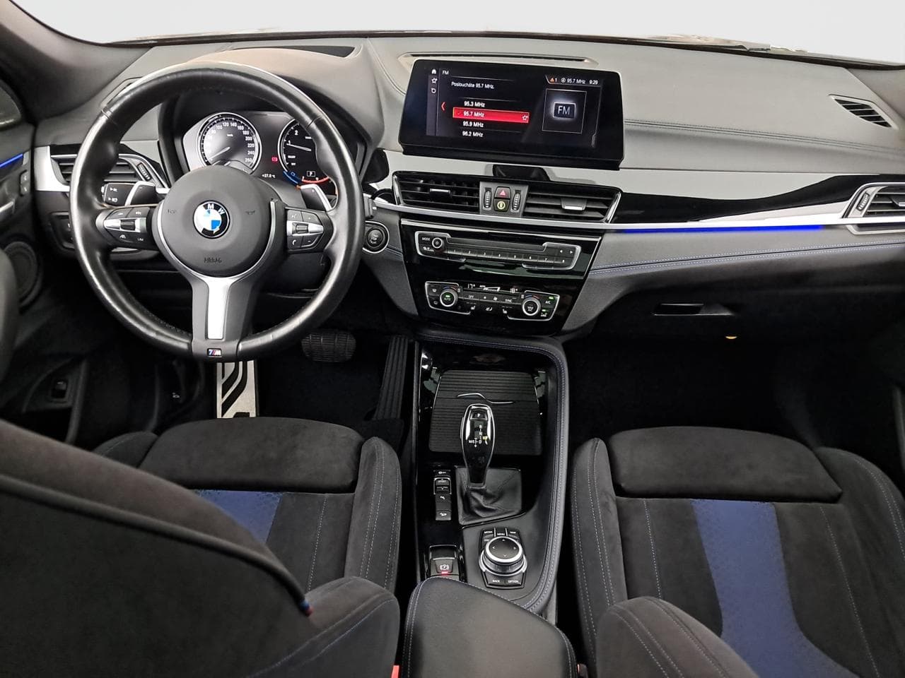 2021 BMW X2 - 10