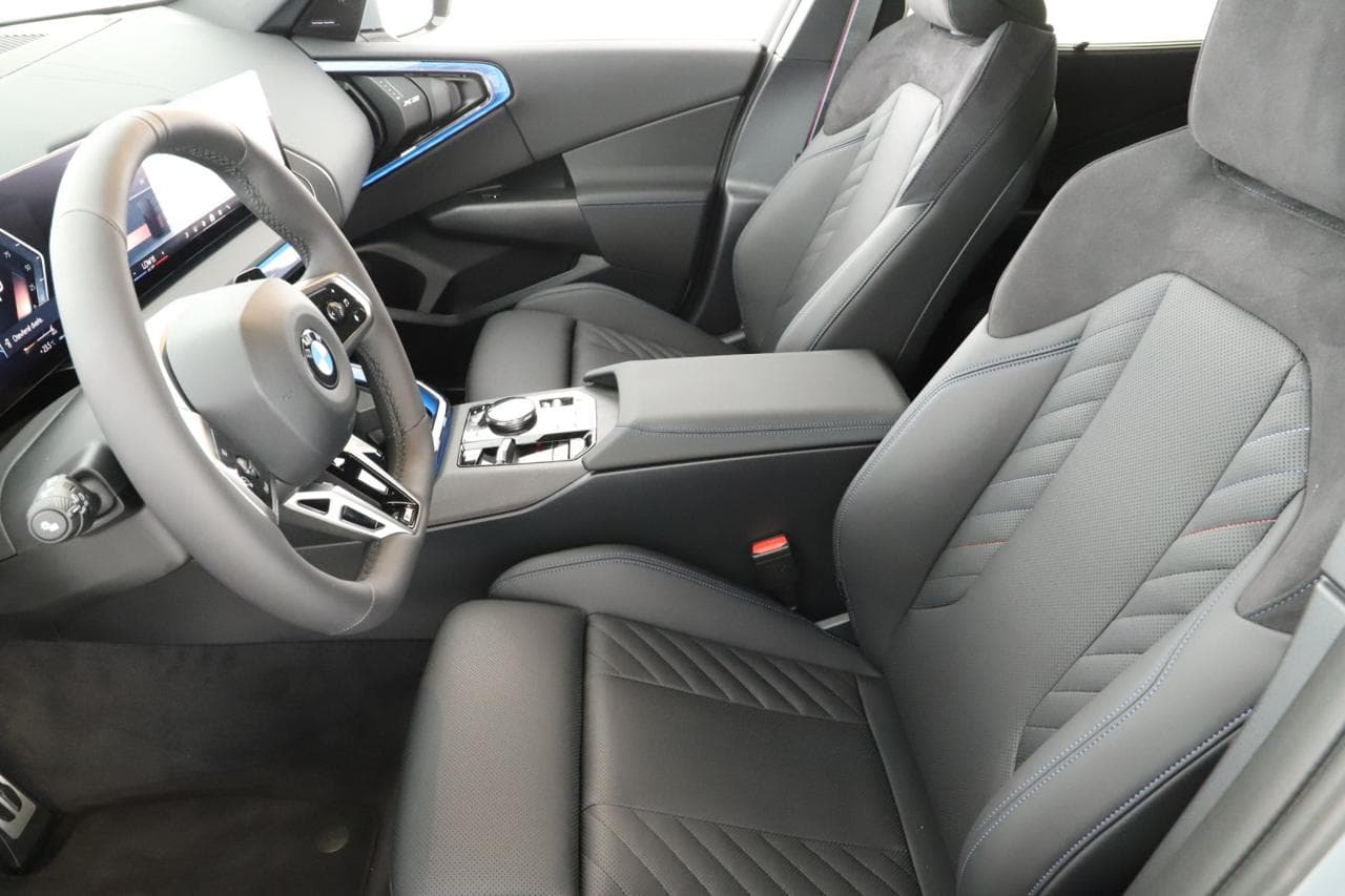2025 BMW X3 - 13