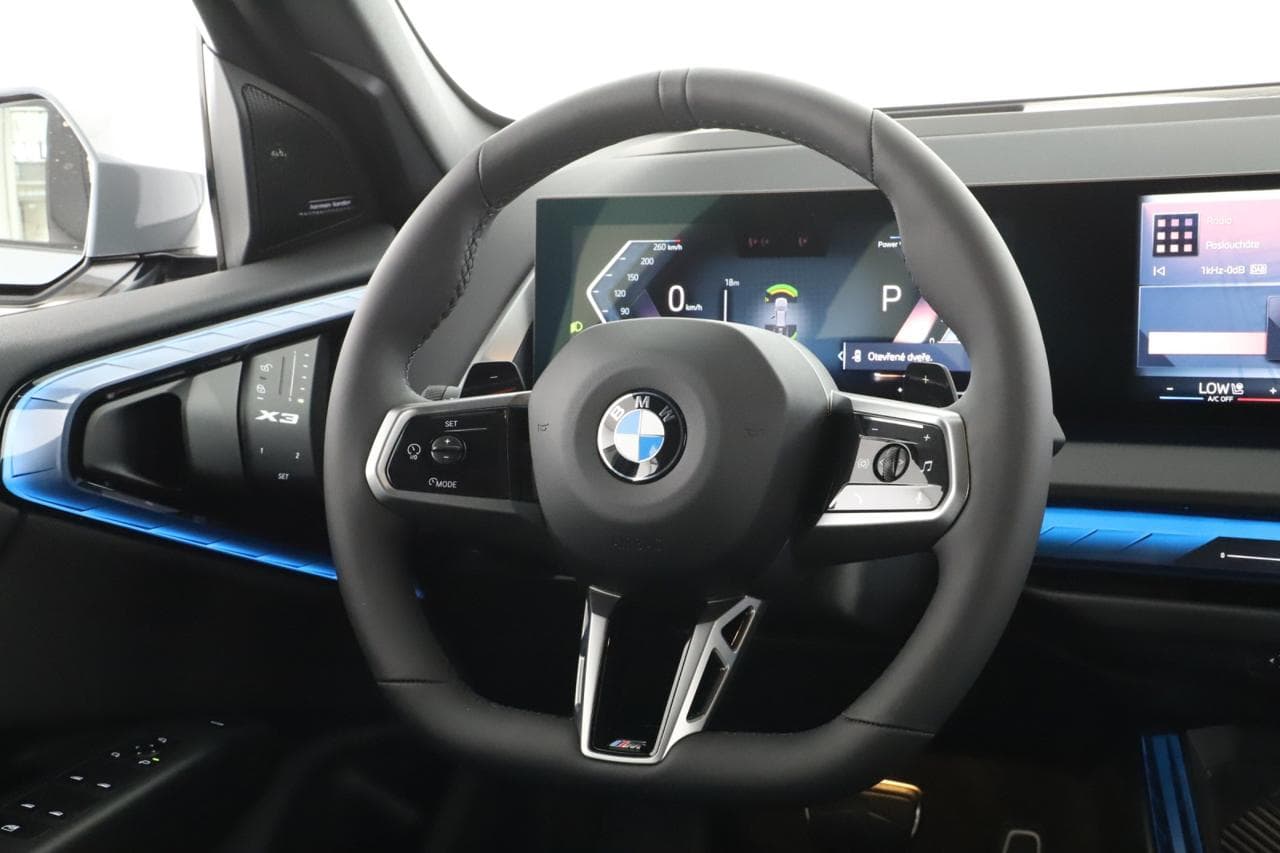 2025 BMW X3 - 14