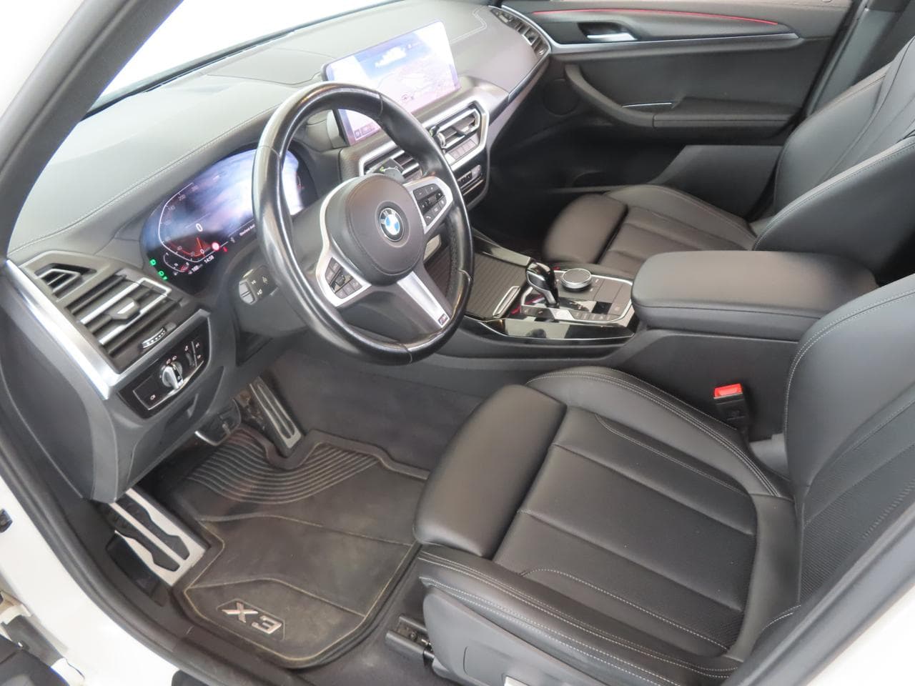 2022 BMW X3 - 16