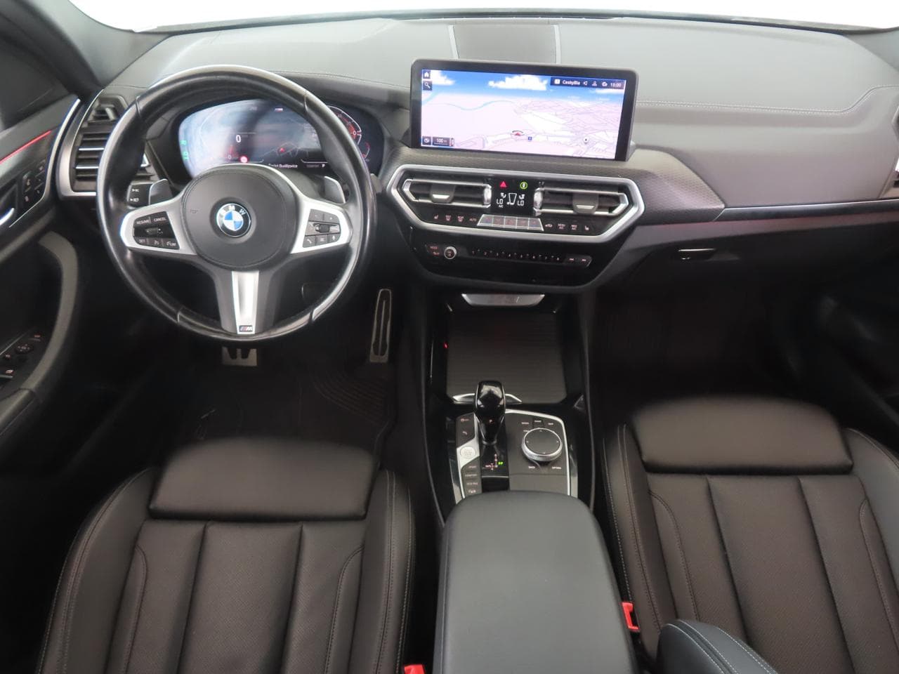 2022 BMW X3 - 10