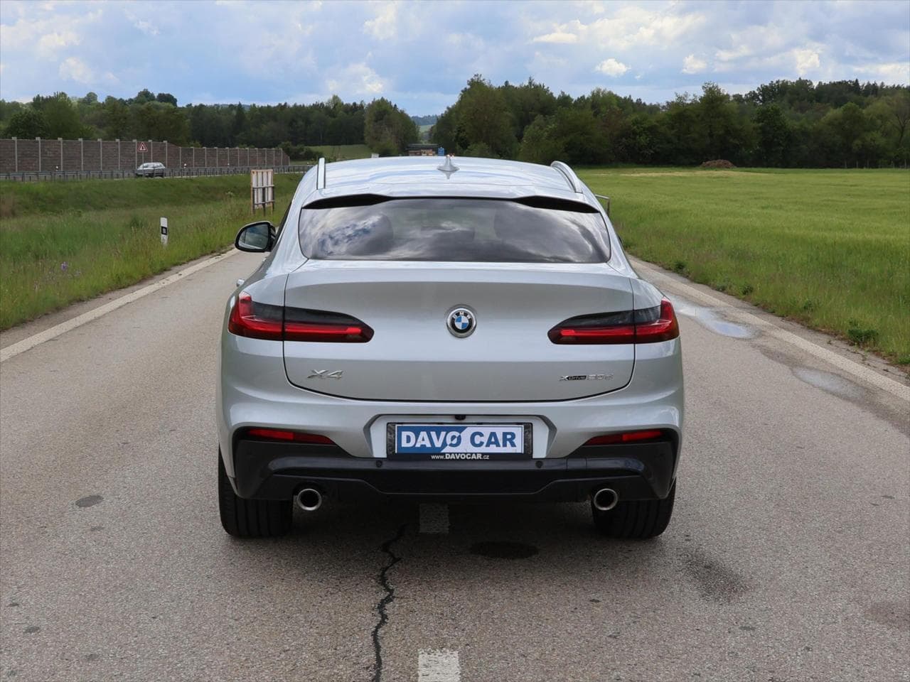 2021 BMW X4 - 5