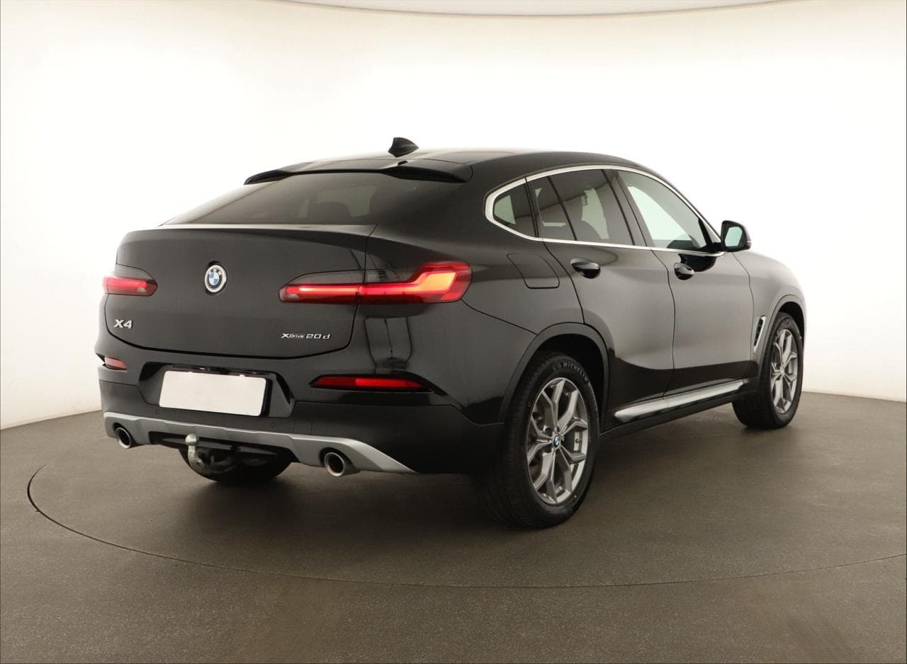 2021 BMW X4 - 7