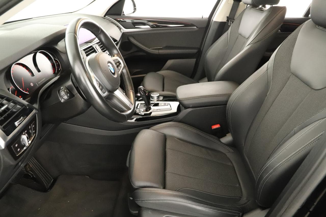 2021 BMW X4 - 13