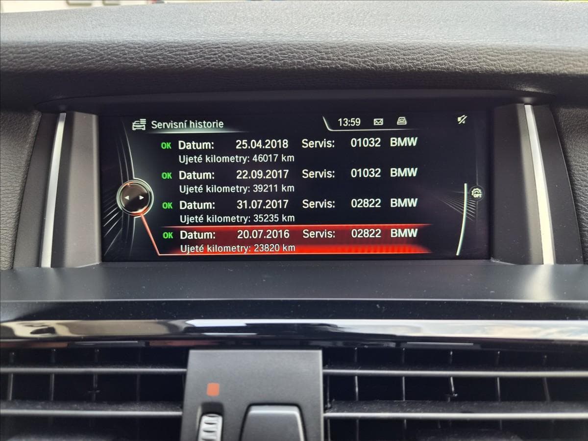 2015 BMW X4 - 15