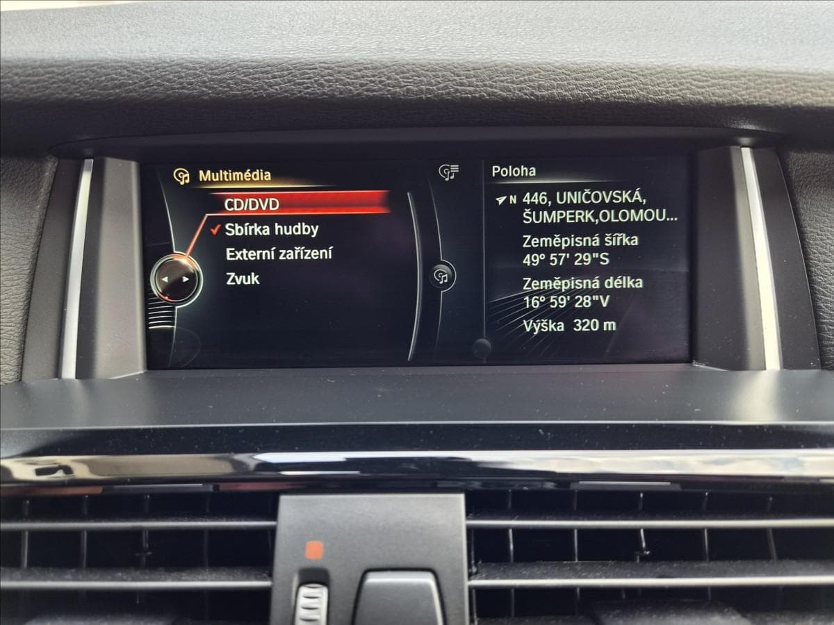 2015 BMW X4 - 12