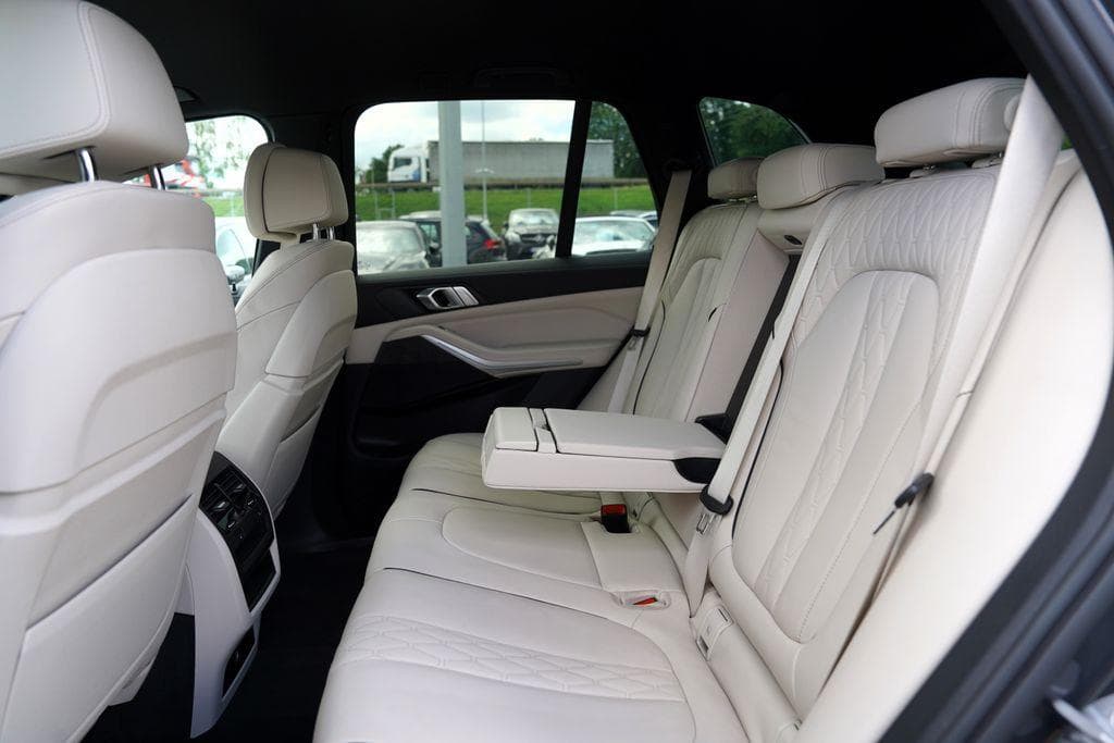 2022 BMW X5 - 17