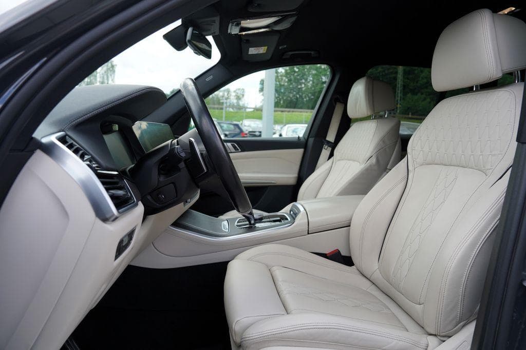 2022 BMW X5 - 7