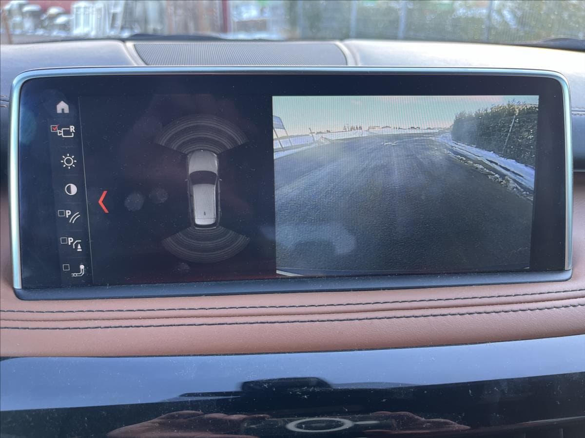 2019 BMW X5 - 19