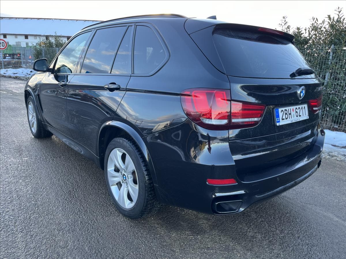 2019 BMW X5 - 8