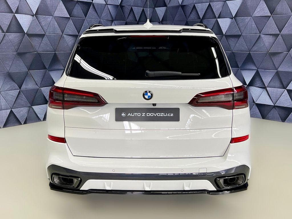 2023 BMW X5 - 6