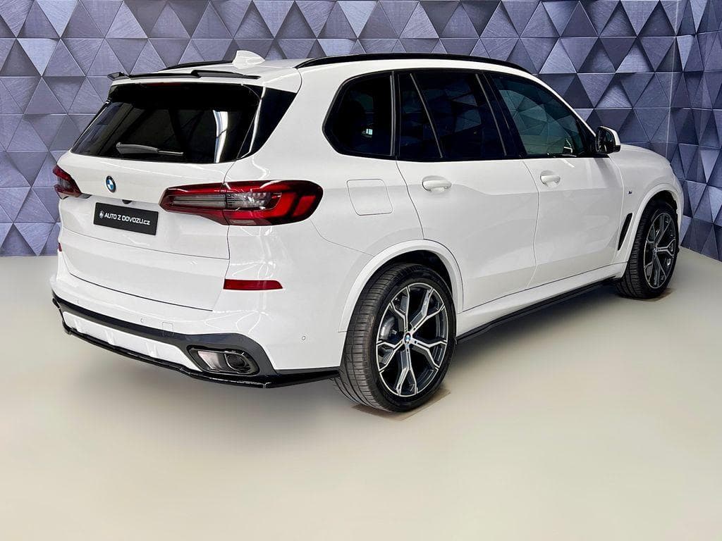 2023 BMW X5 - 7