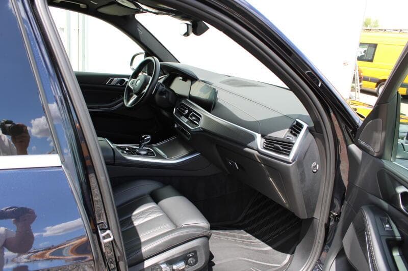2023 BMW X5 - 8