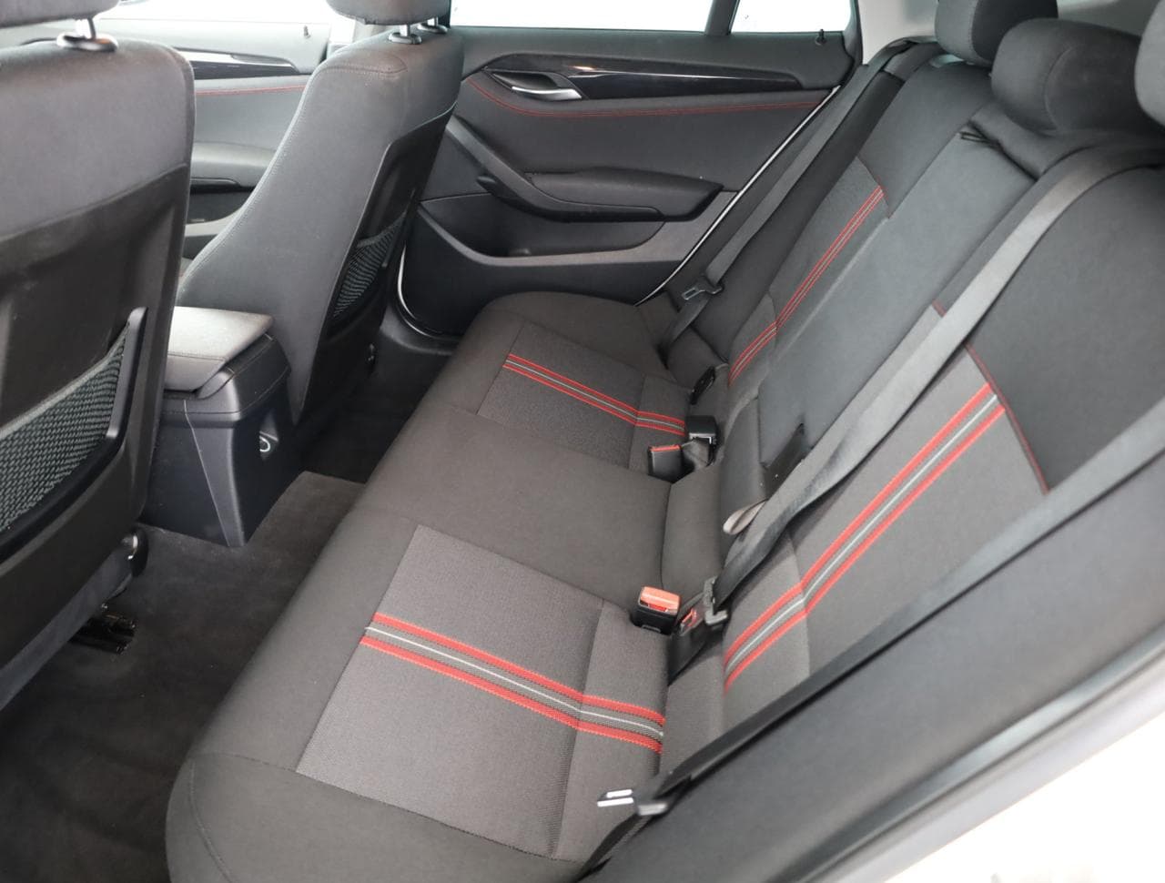 2013 BMW X1 - 12
