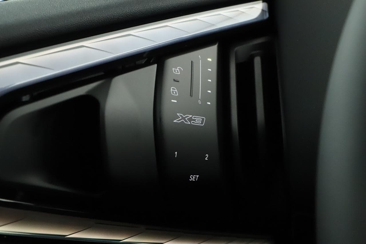 2025 BMW X3 - 17