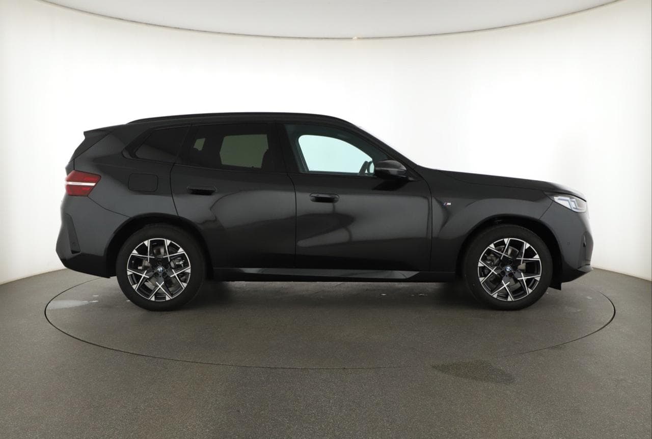 2025 BMW X3 - 8