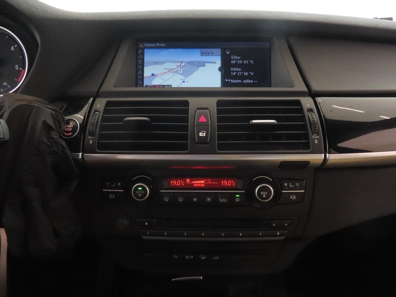 2012 BMW X5 - 18
