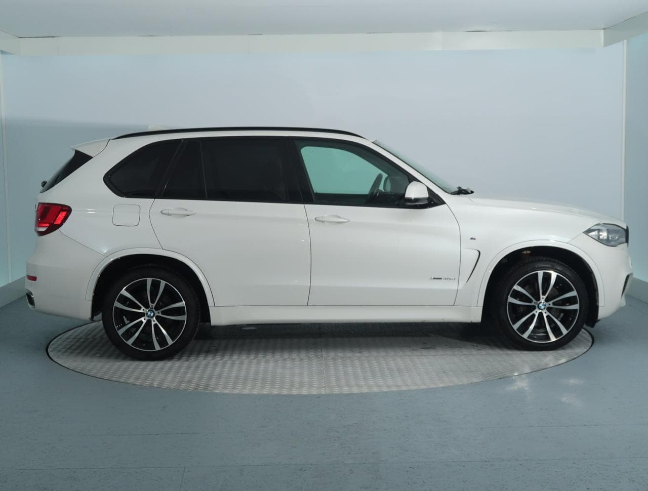 2018 BMW X5 - 8