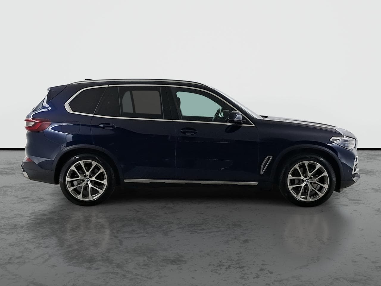 2021 BMW X5 - 8