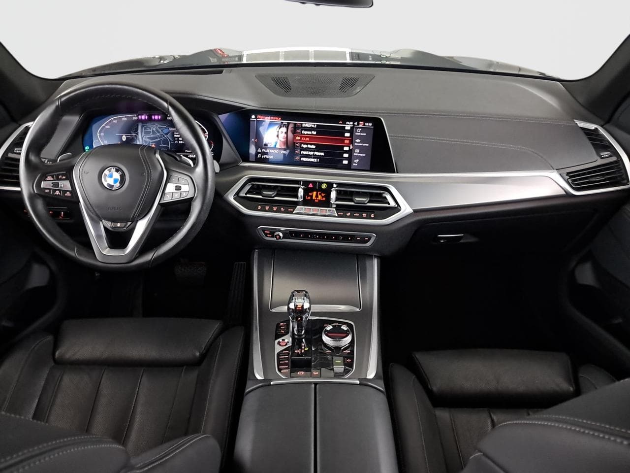 2021 BMW X5 - 10