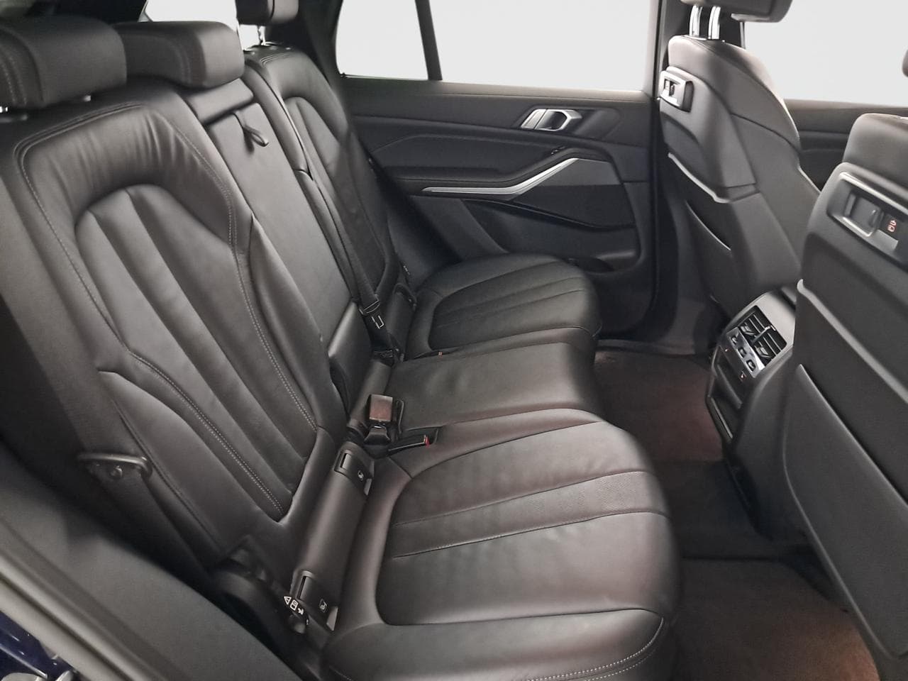 2021 BMW X5 - 13