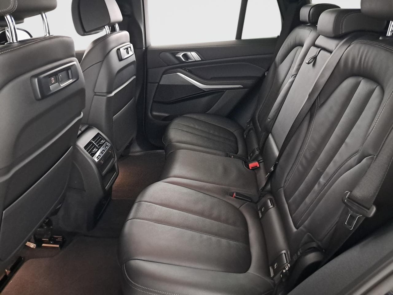 2021 BMW X5 - 15