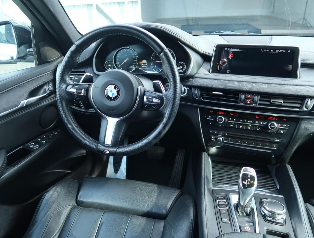 2017 BMW X6 - 9