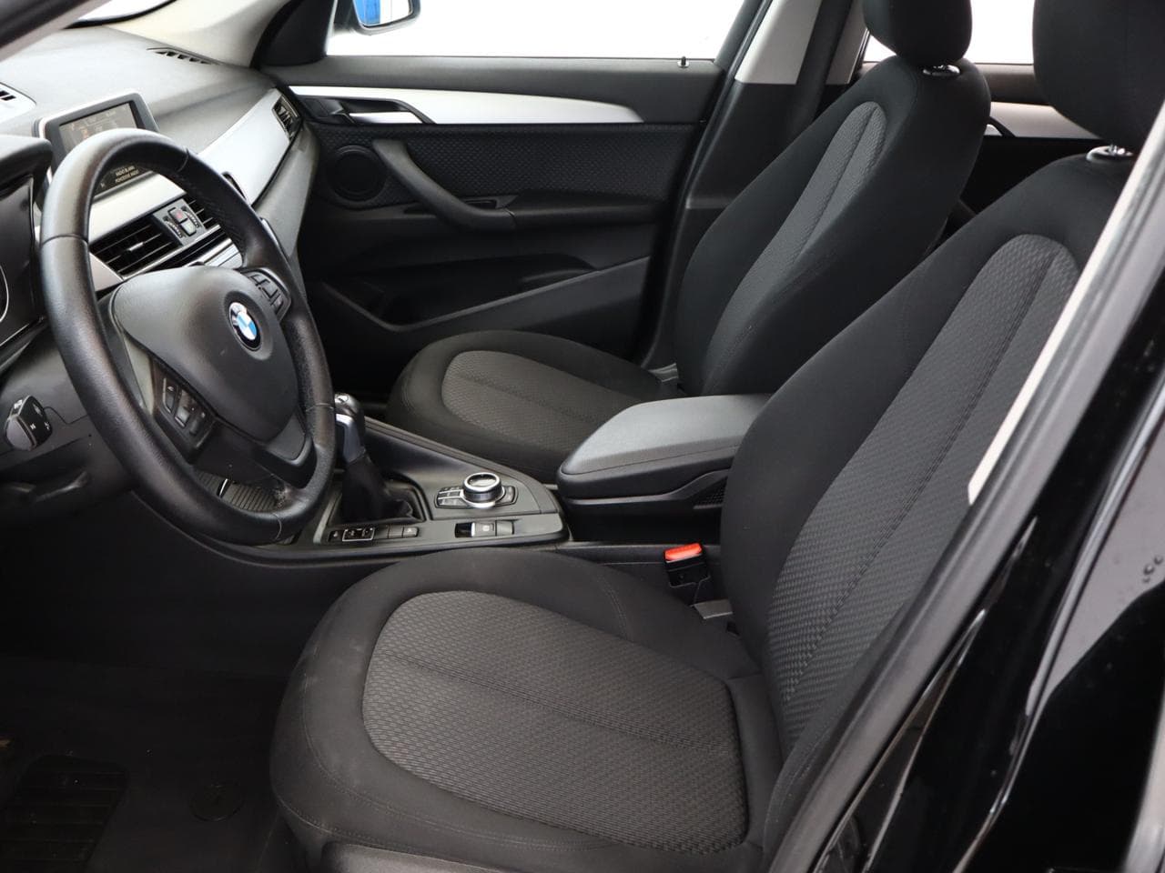 2017 BMW X1 - 14