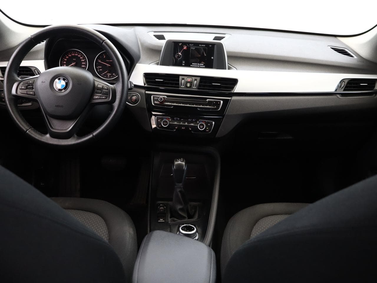 2017 BMW X1 - 9