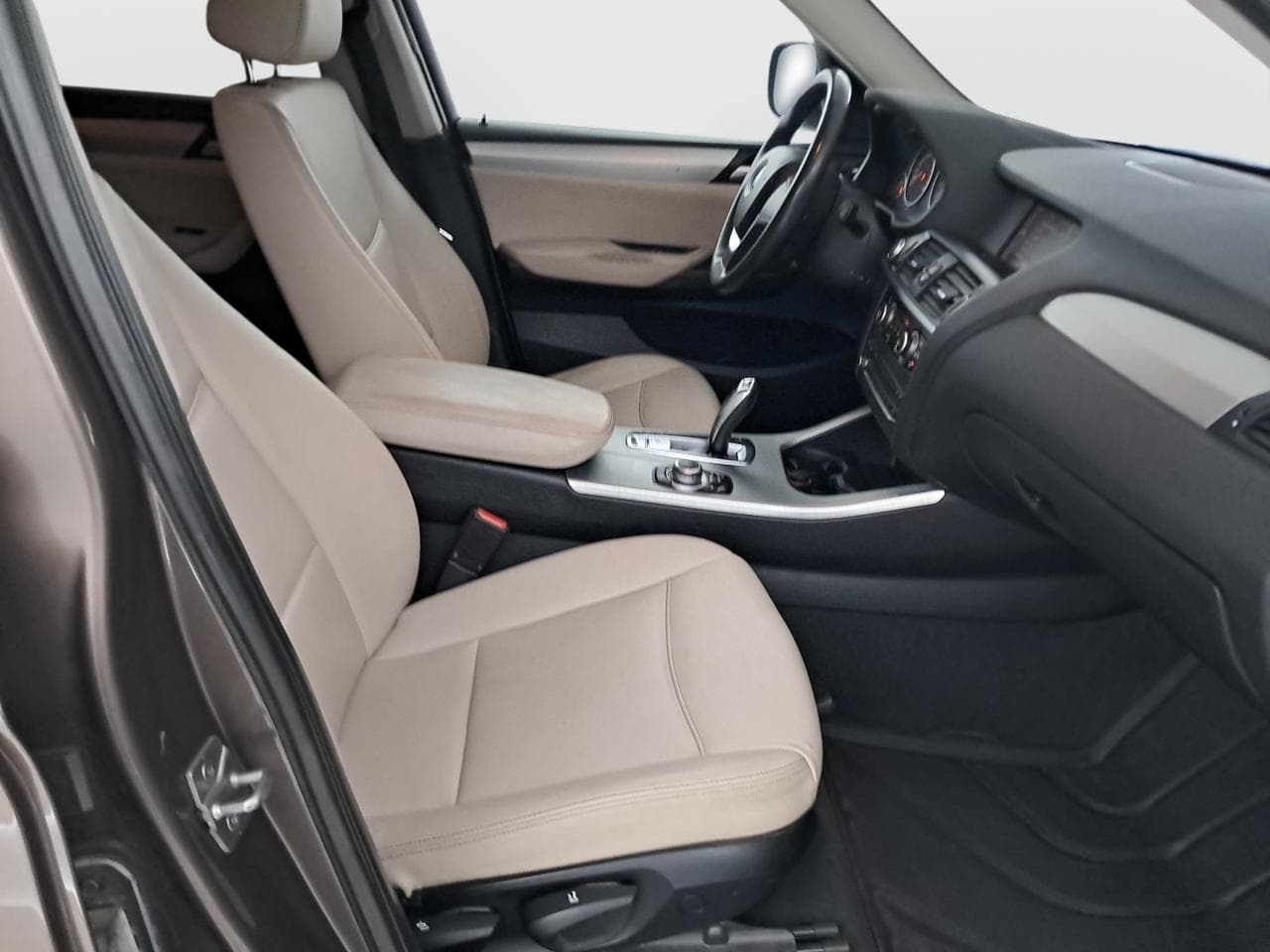 2011 BMW X3 - 12